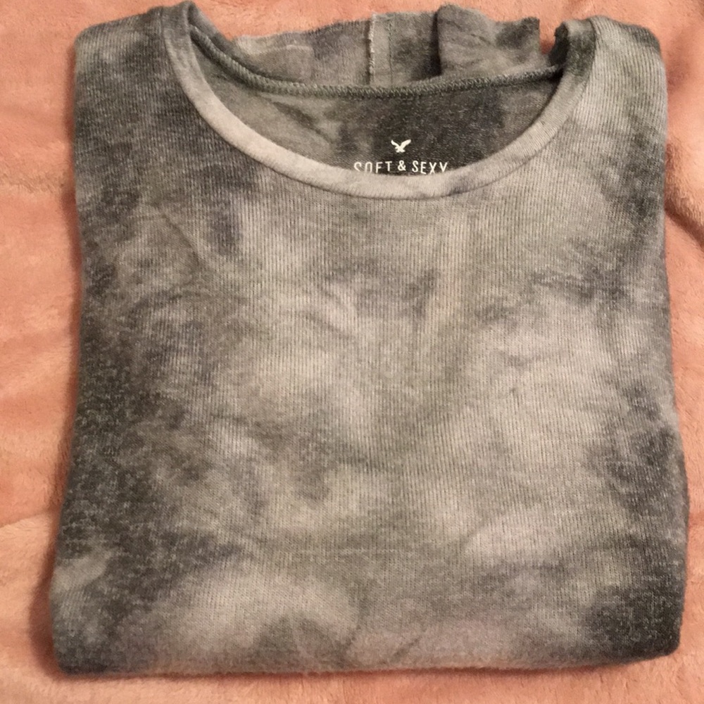 AEO sweater